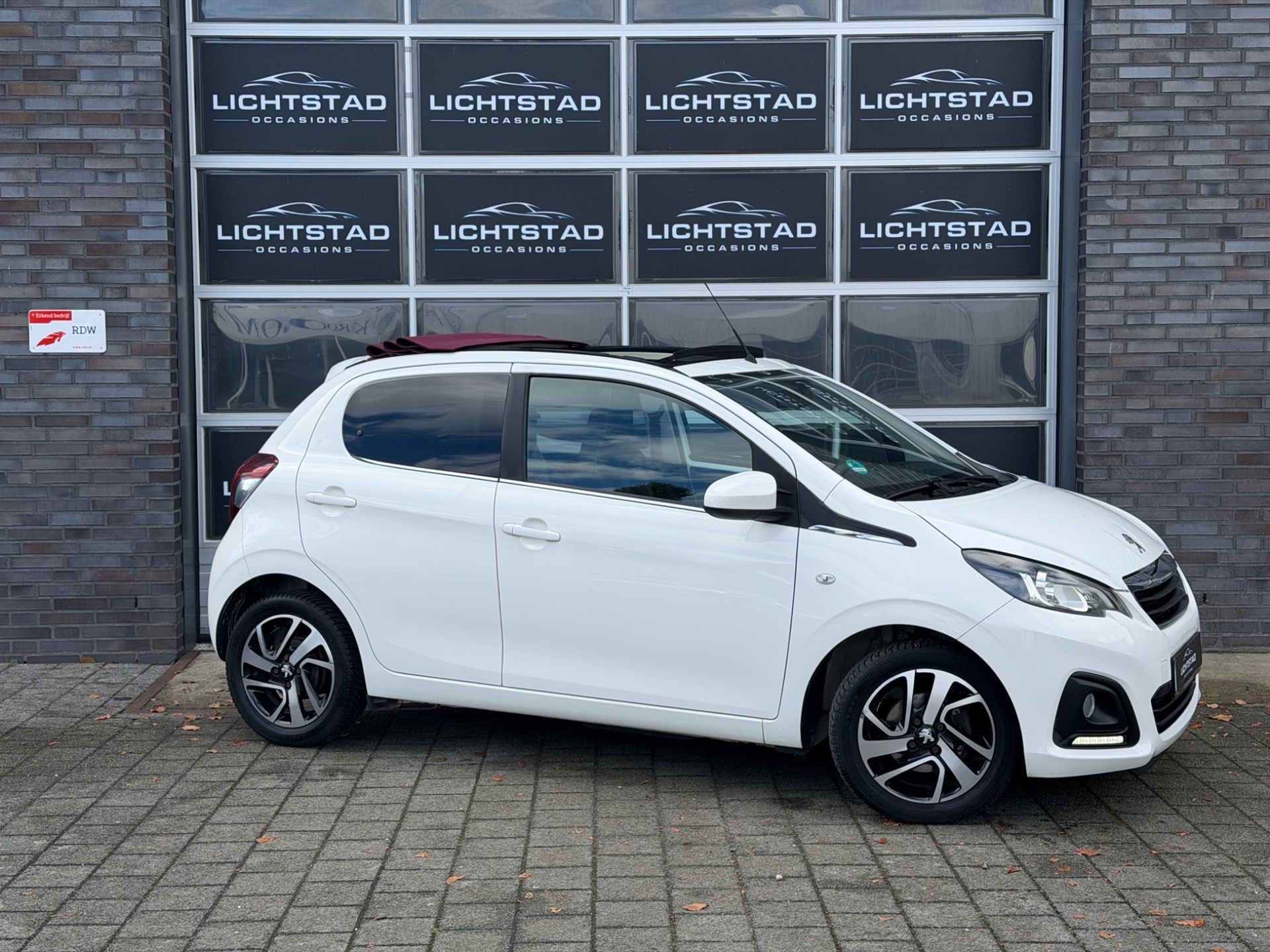 Foto van Peugeot Peugeot 108