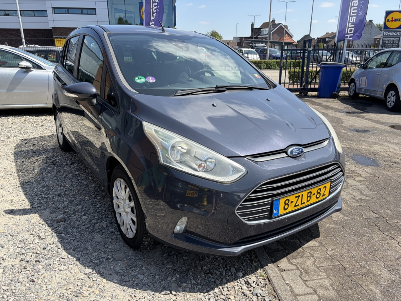 Foto van Ford B-max