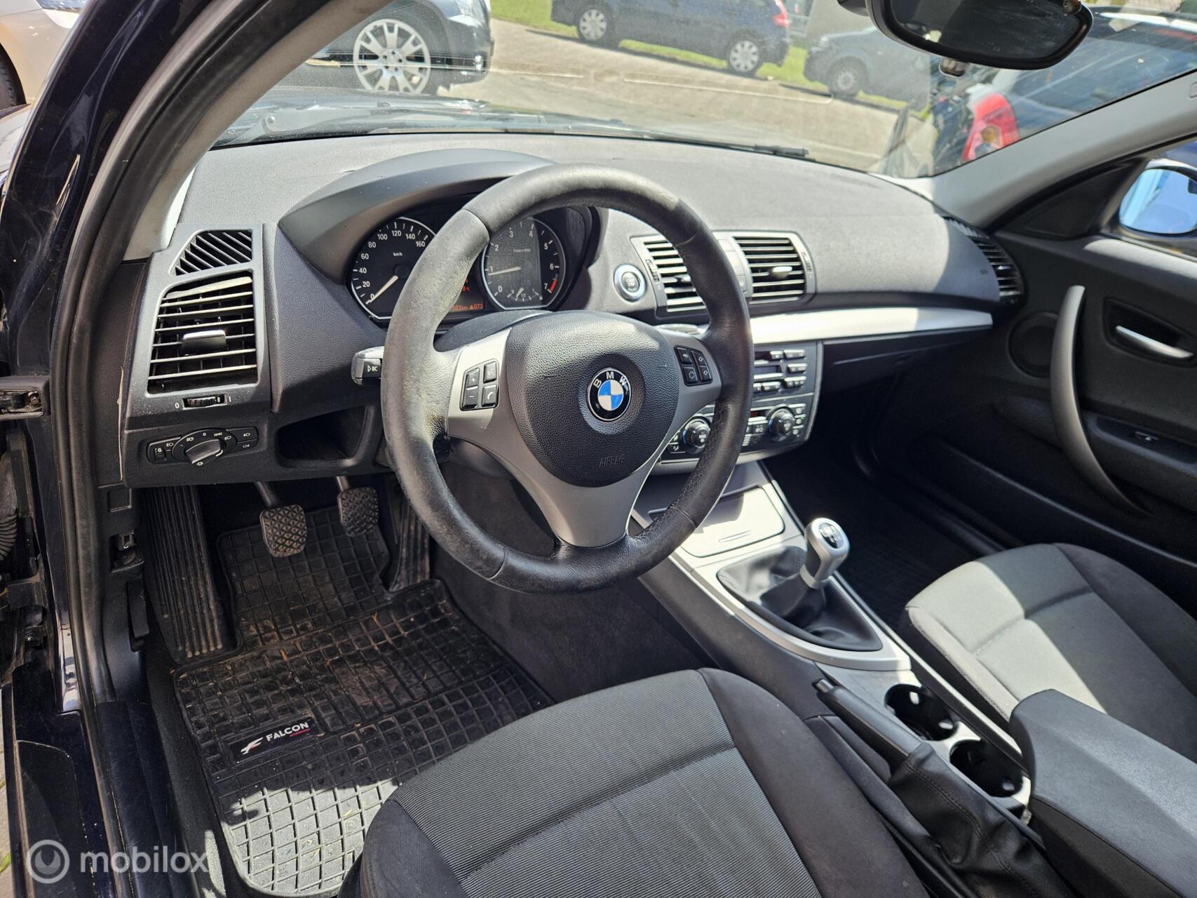 Foto van BMW 118i