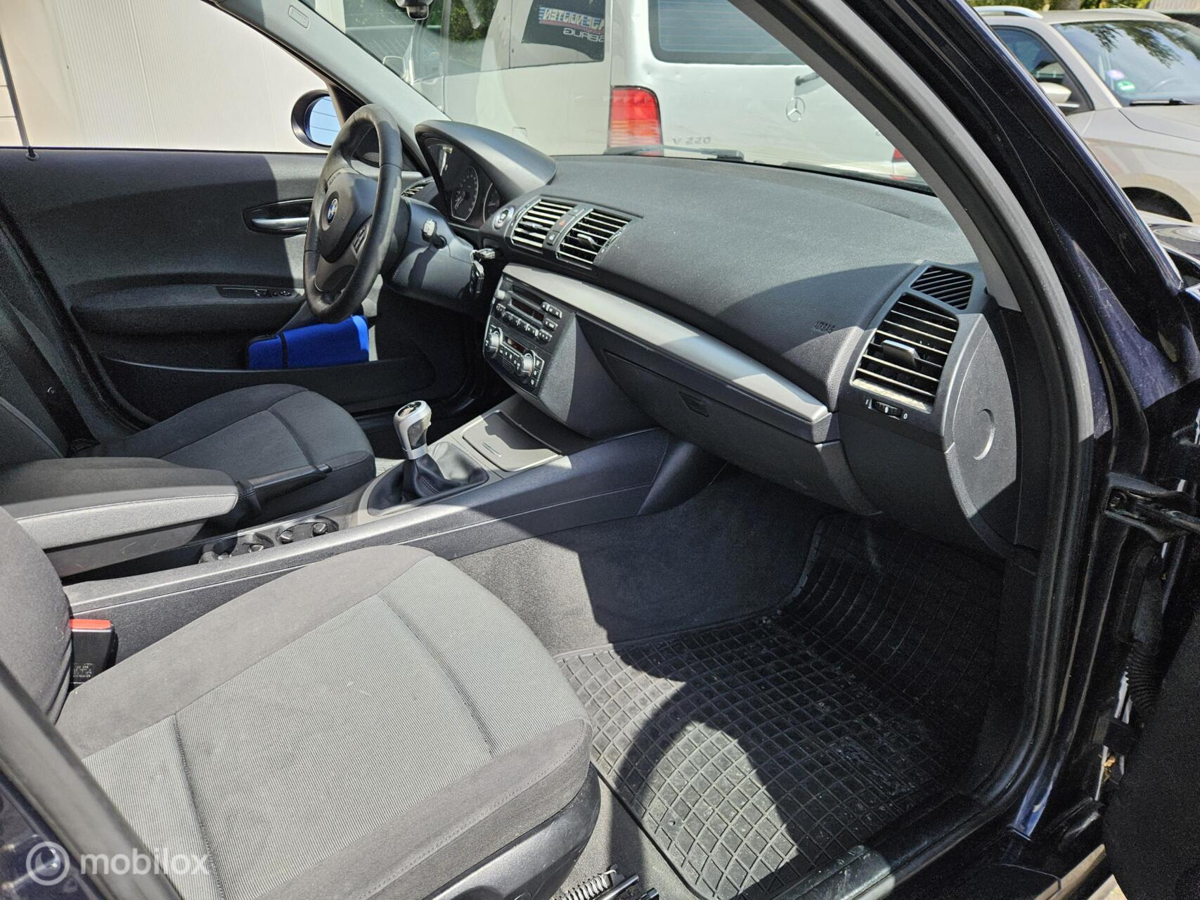 Foto van BMW 118i