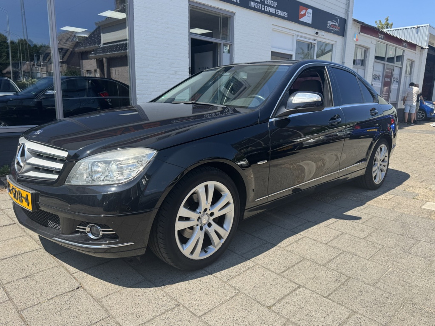 Foto van Mercedes-Benz C 180 Kompressor