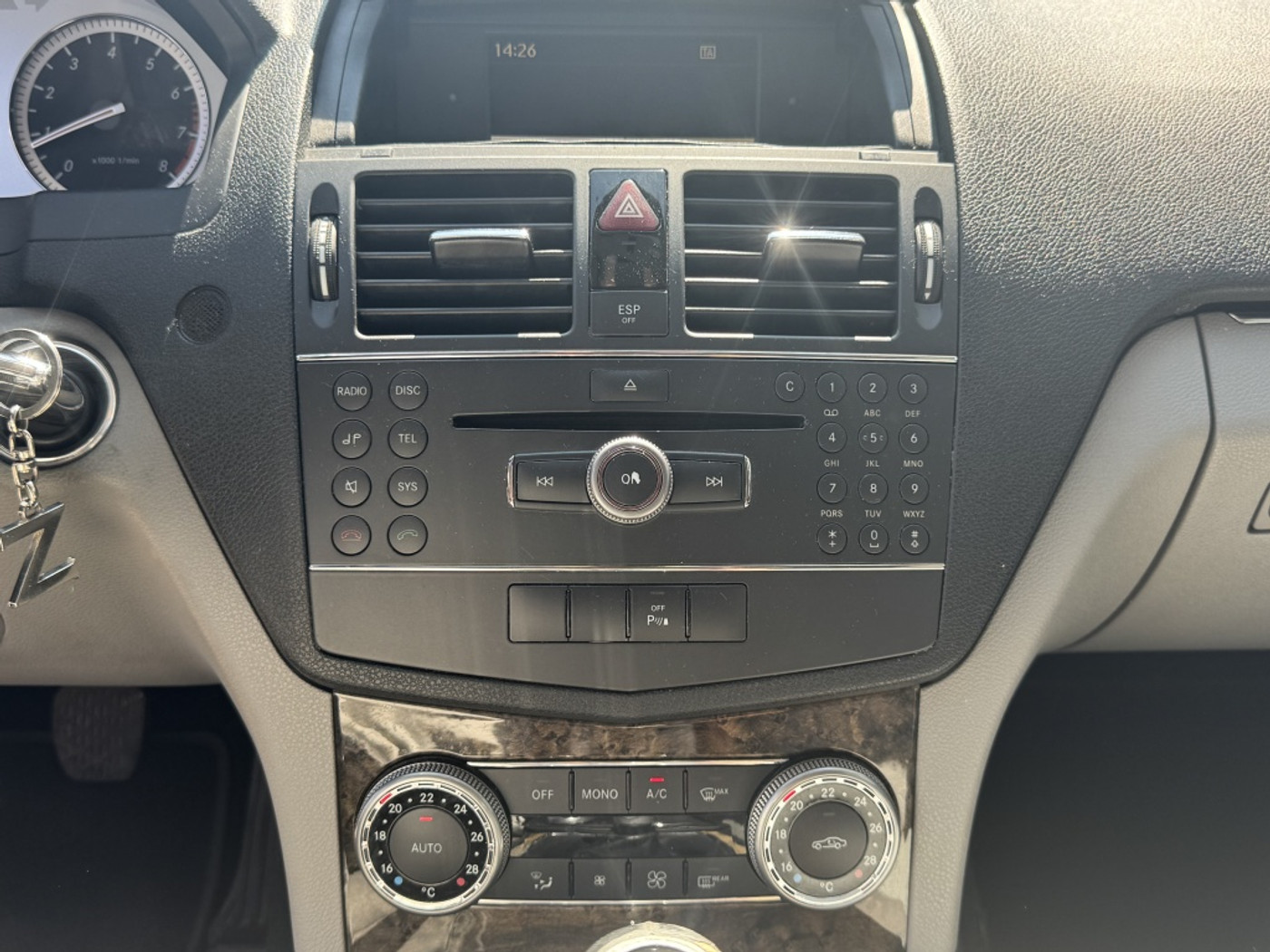 Foto van Mercedes-Benz C 180 Kompressor