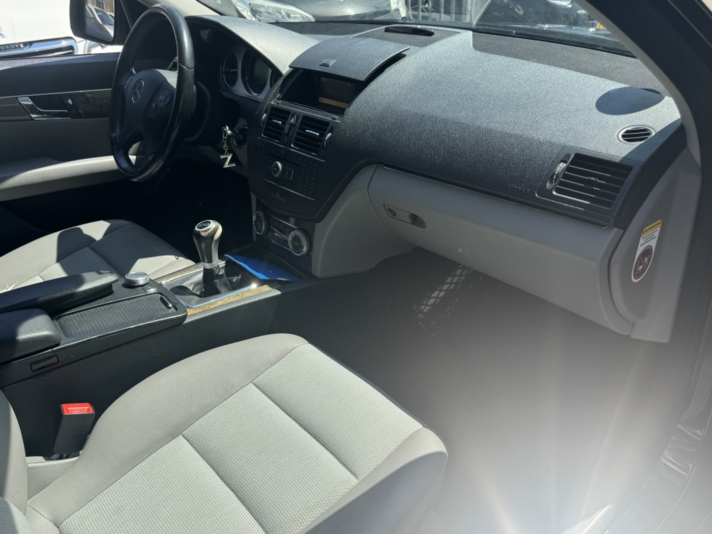 Foto van Mercedes-Benz C 180 Kompressor