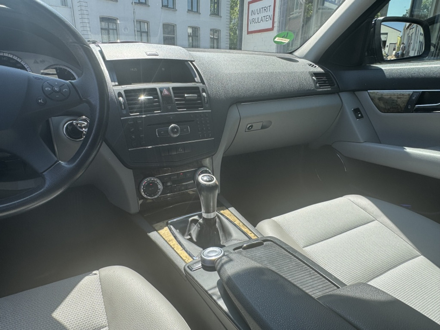 Foto van Mercedes-Benz C 180 Kompressor