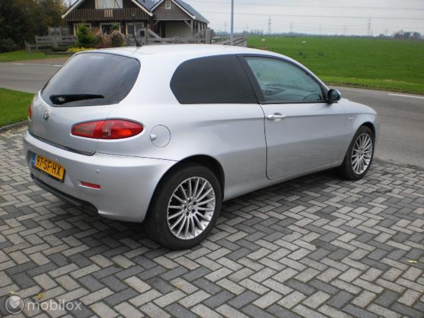 Foto van Alfa Romeo 147