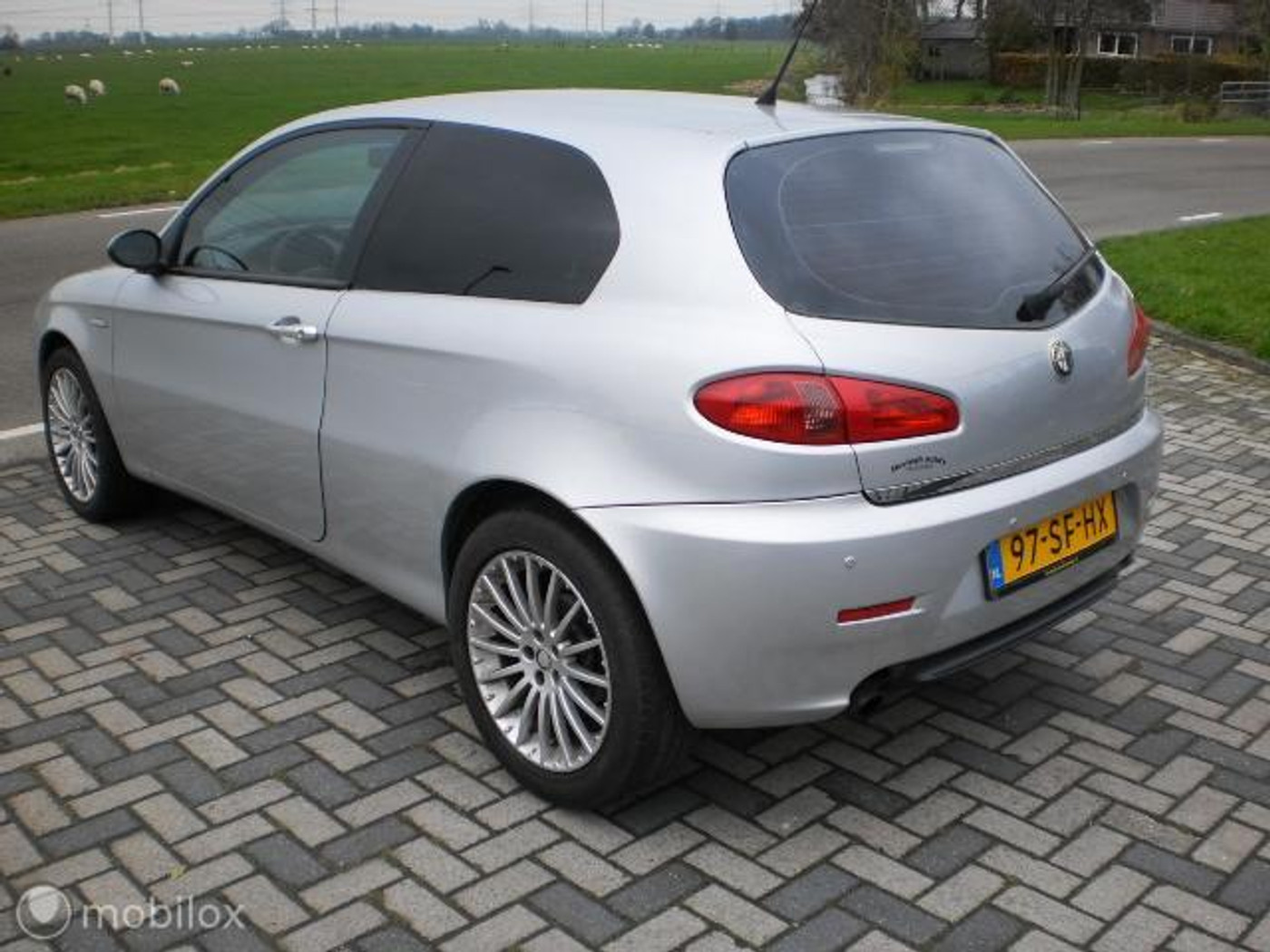 Foto van Alfa Romeo 147