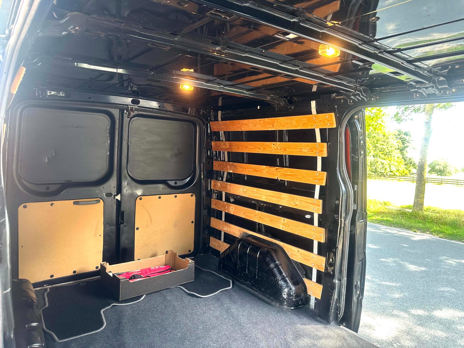 Foto van Ford Transit 280m FD Van 110 MR 4.23