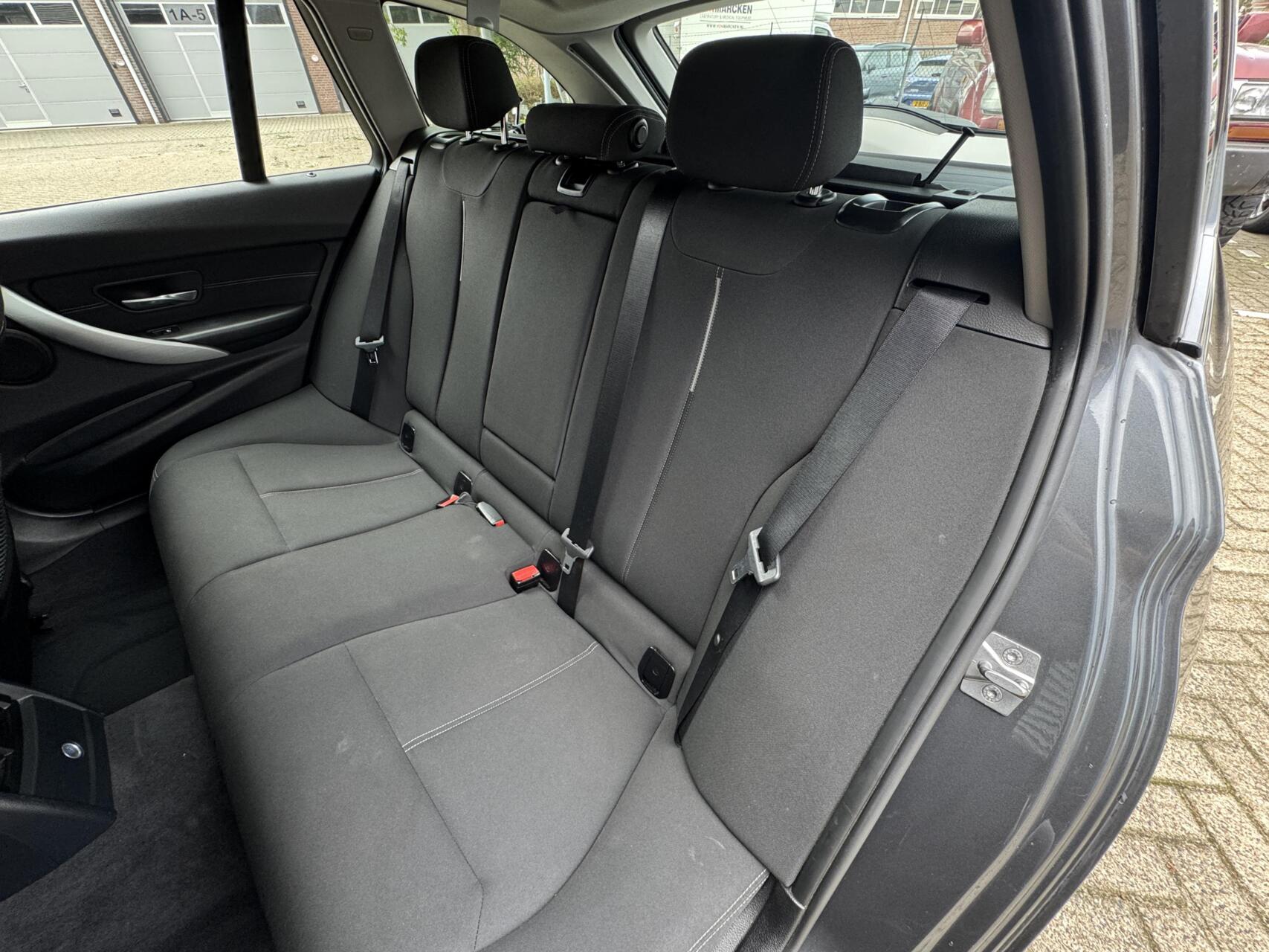 Foto van BMW 320i