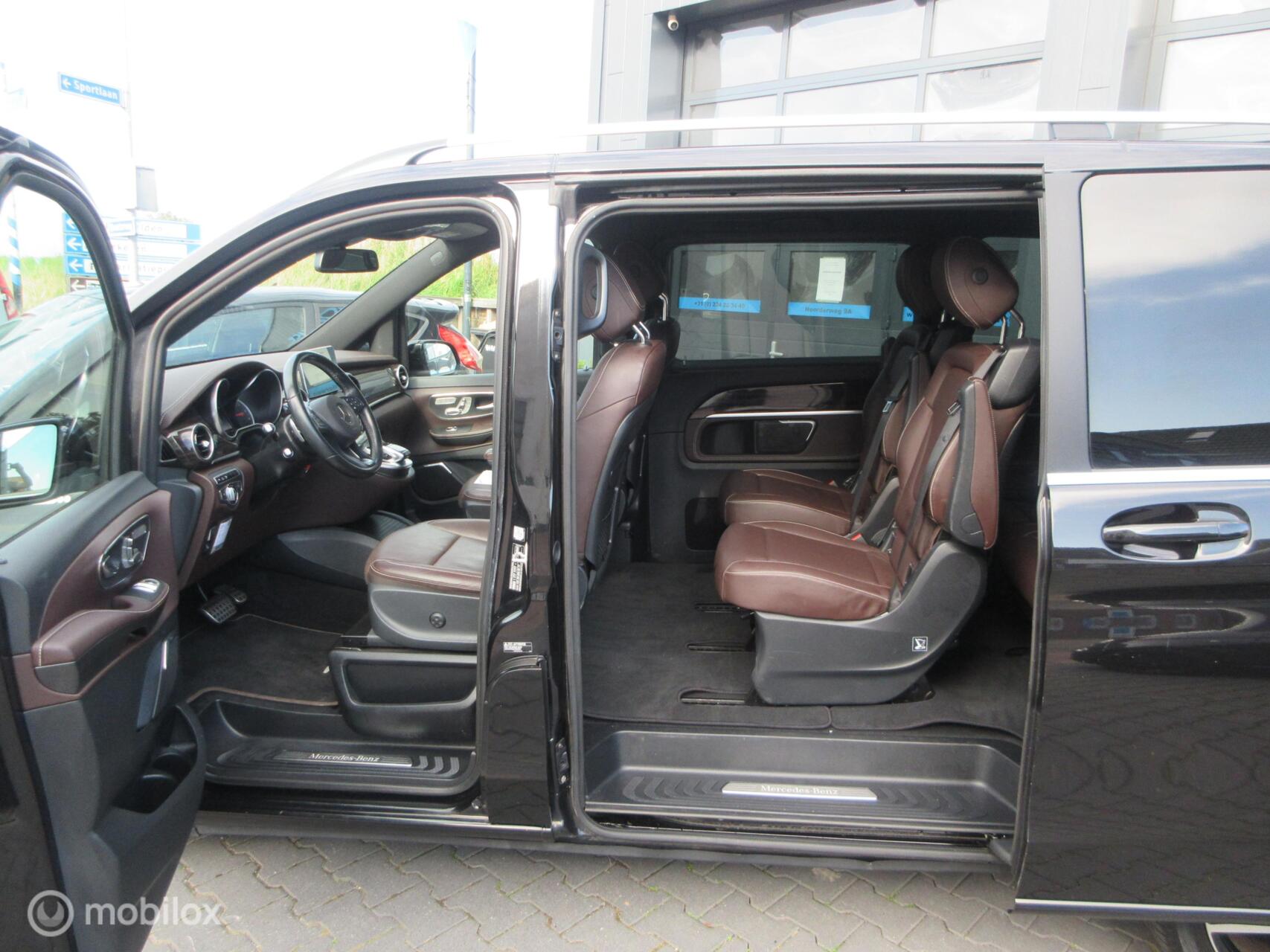 Foto van Mercedes-Benz V-klasse