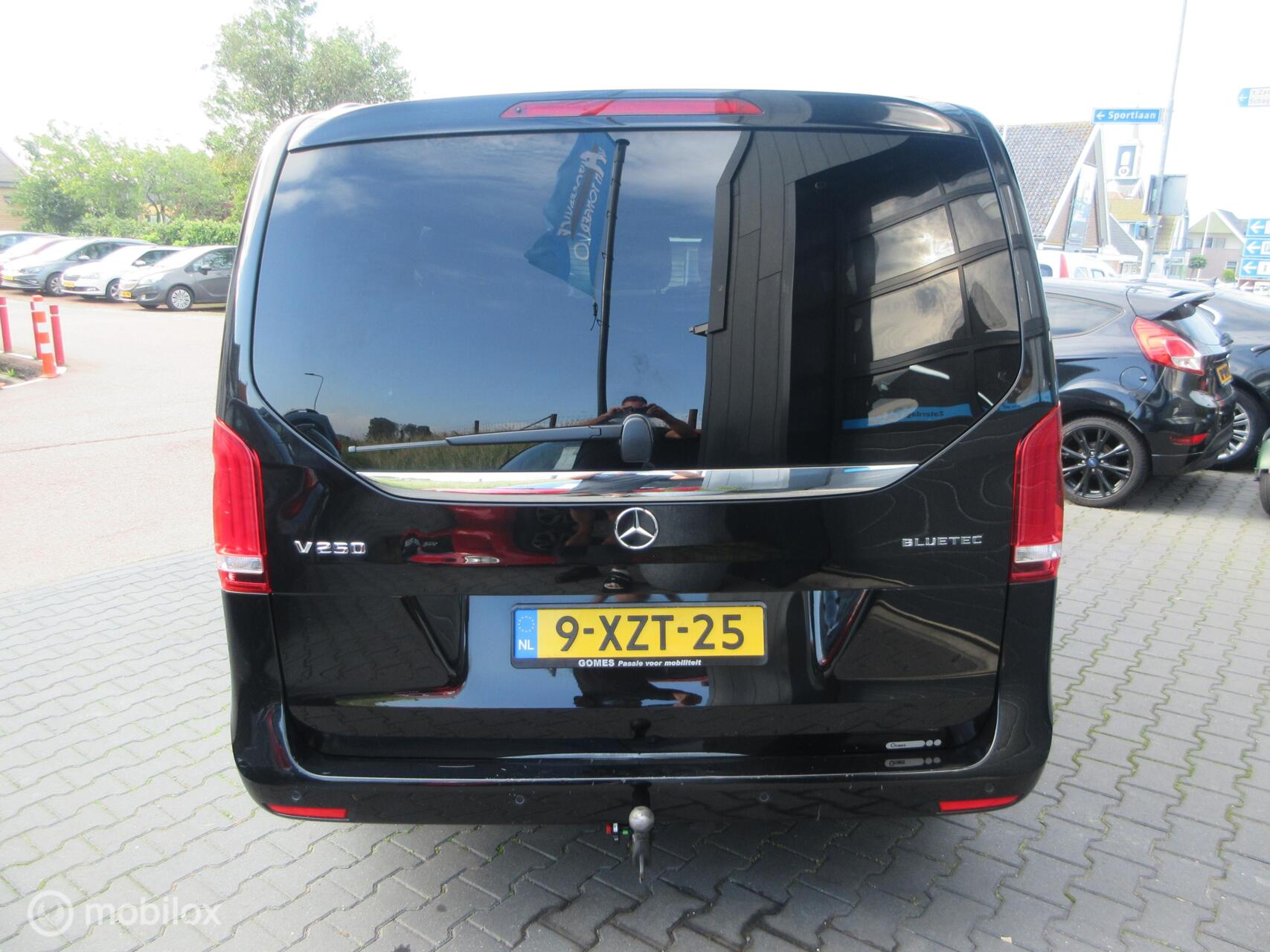 Foto van Mercedes-Benz V-klasse