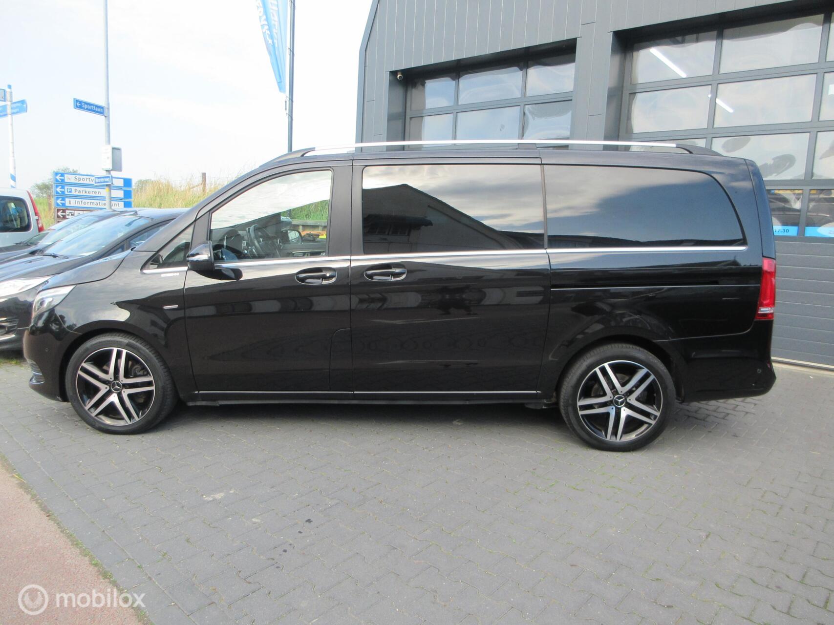 Foto van Mercedes-Benz V-klasse