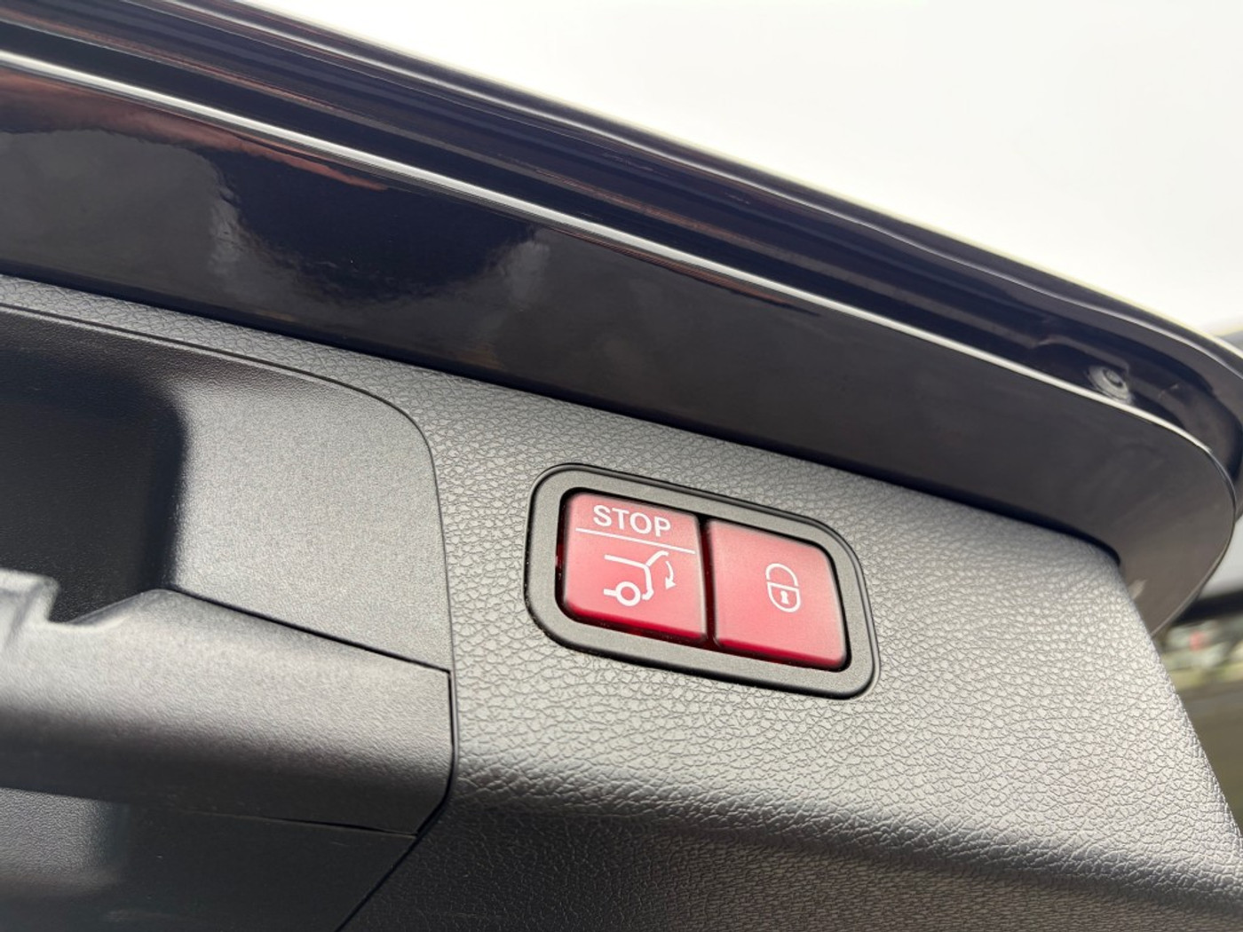 Foto van Mercedes-Benz E 200
