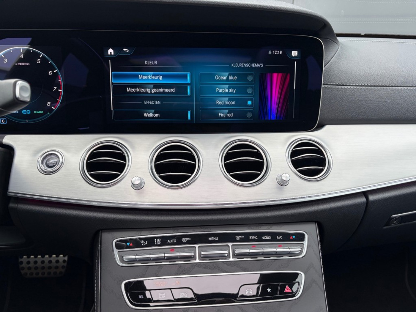 Foto van Mercedes-Benz E 200