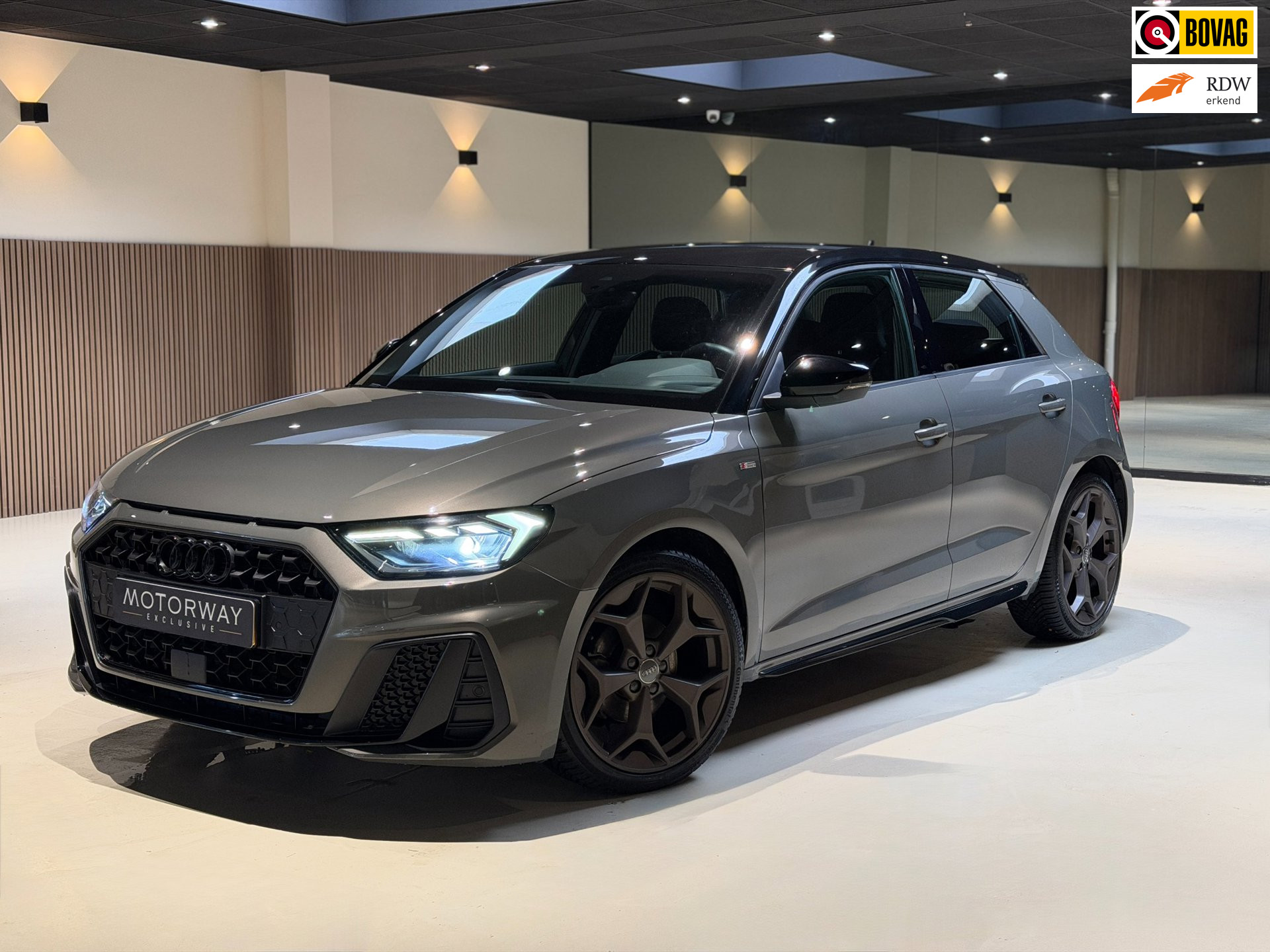 Audi A1 Sportback 30 TFSI S Line edition one|2e Eigenaar|Automaat|Navigatie|Virtual Cockpit|CruiseControl|Climatronic|B&O| 2019 - voorkant