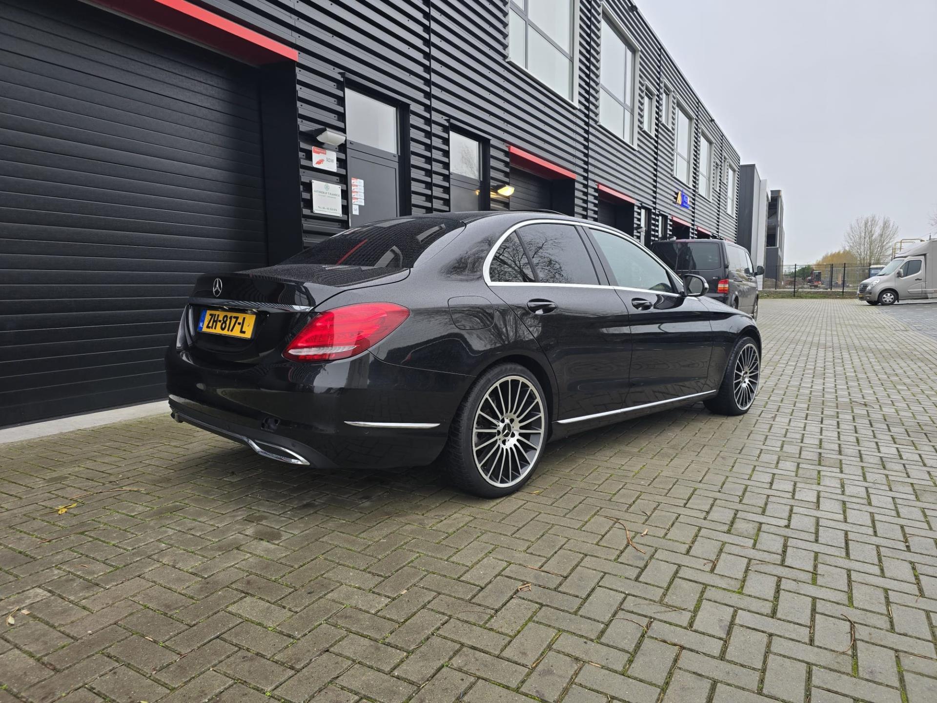 Foto van Mercedes-Benz C 250 Bluetec