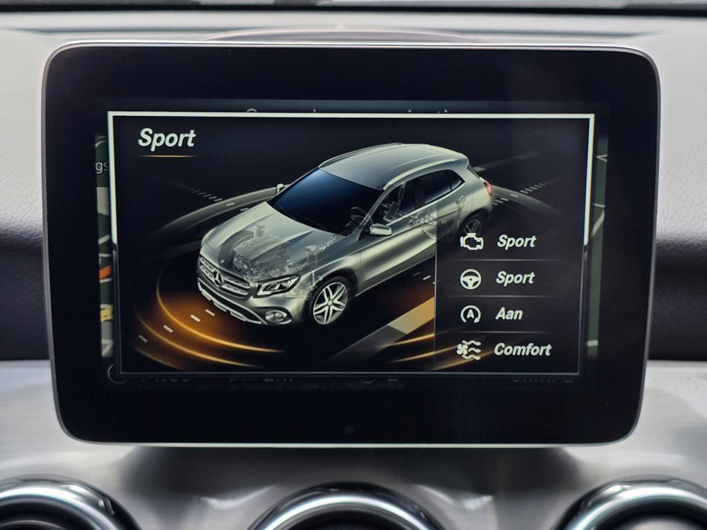 Foto van Mercedes-Benz Gla 180
