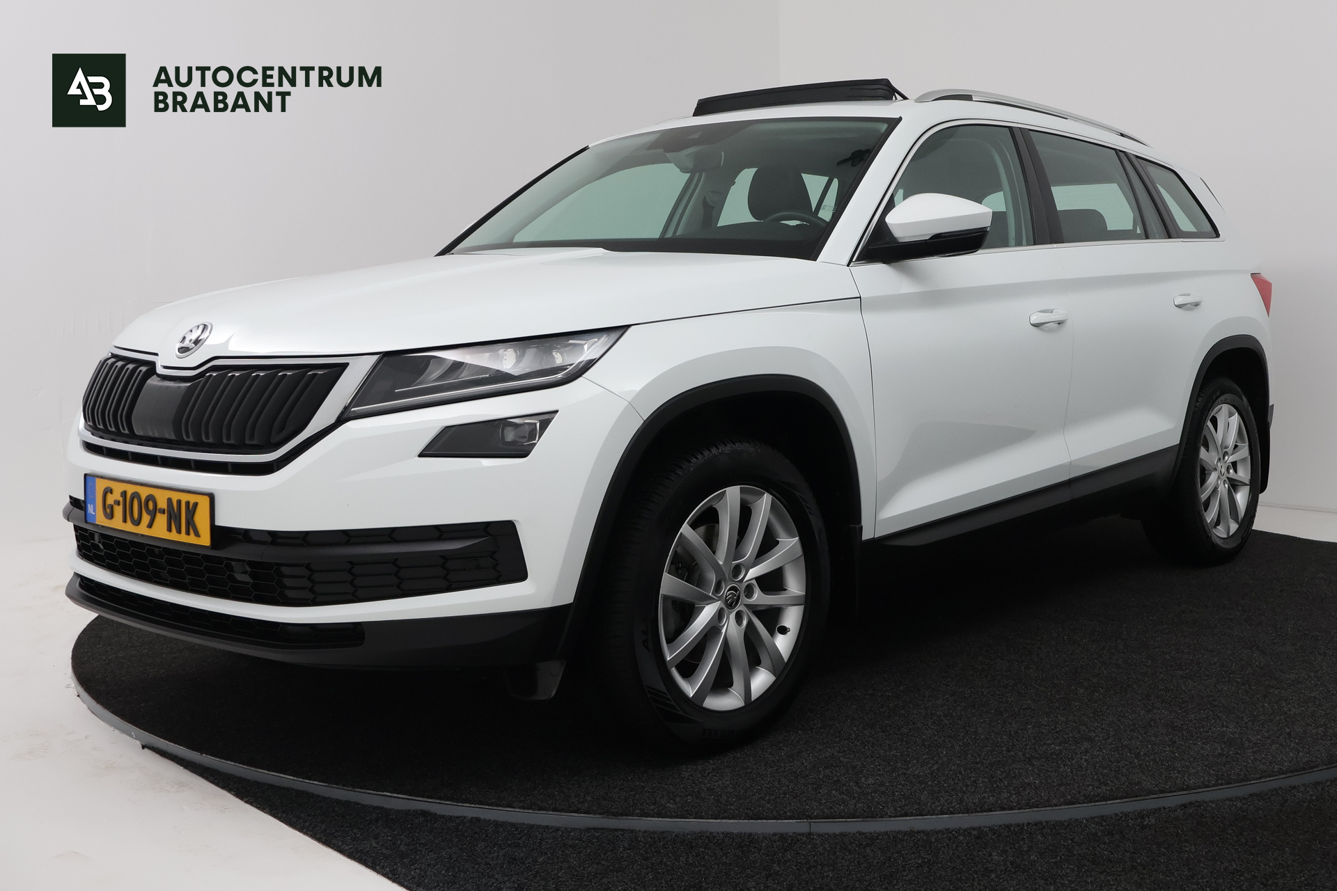 Skoda Kodiaq 1.5 TSI Limited Business Edition (TREKHAAK AFNEEMBAAR, CANTON, STOELVERWARMING, CAMERA, CRUISE ADAPTIEF) 2019 - voorkant