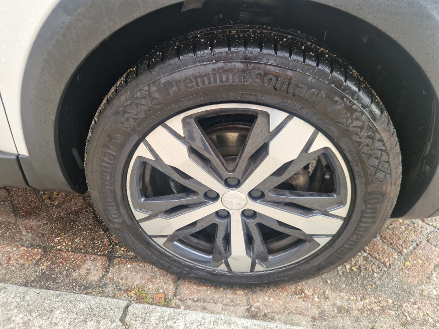Foto van Peugeot 5008
