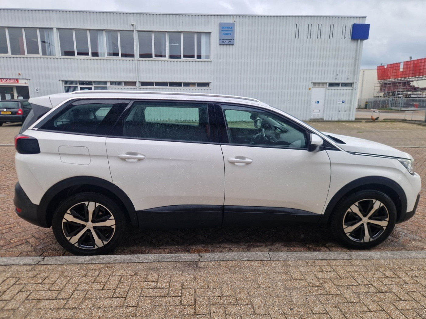Foto van Peugeot 5008