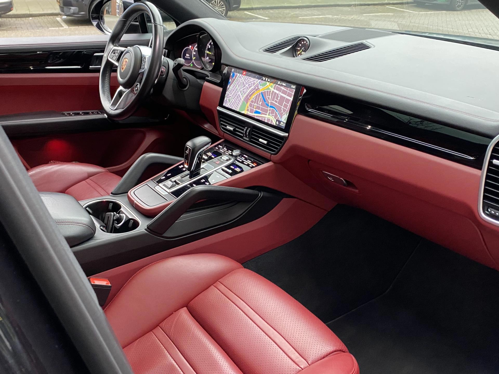 Foto van Porsche Cayenne Coupé
