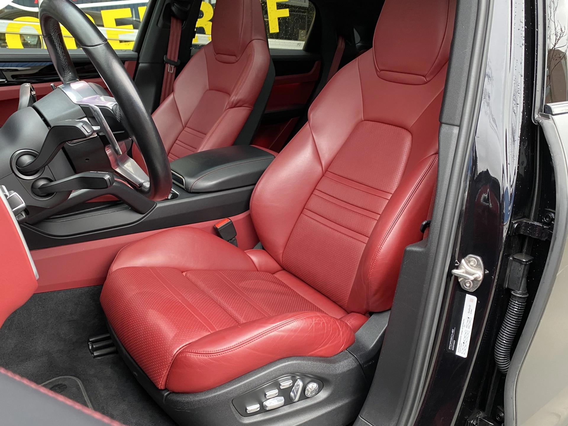 Foto van Porsche Cayenne Coupé