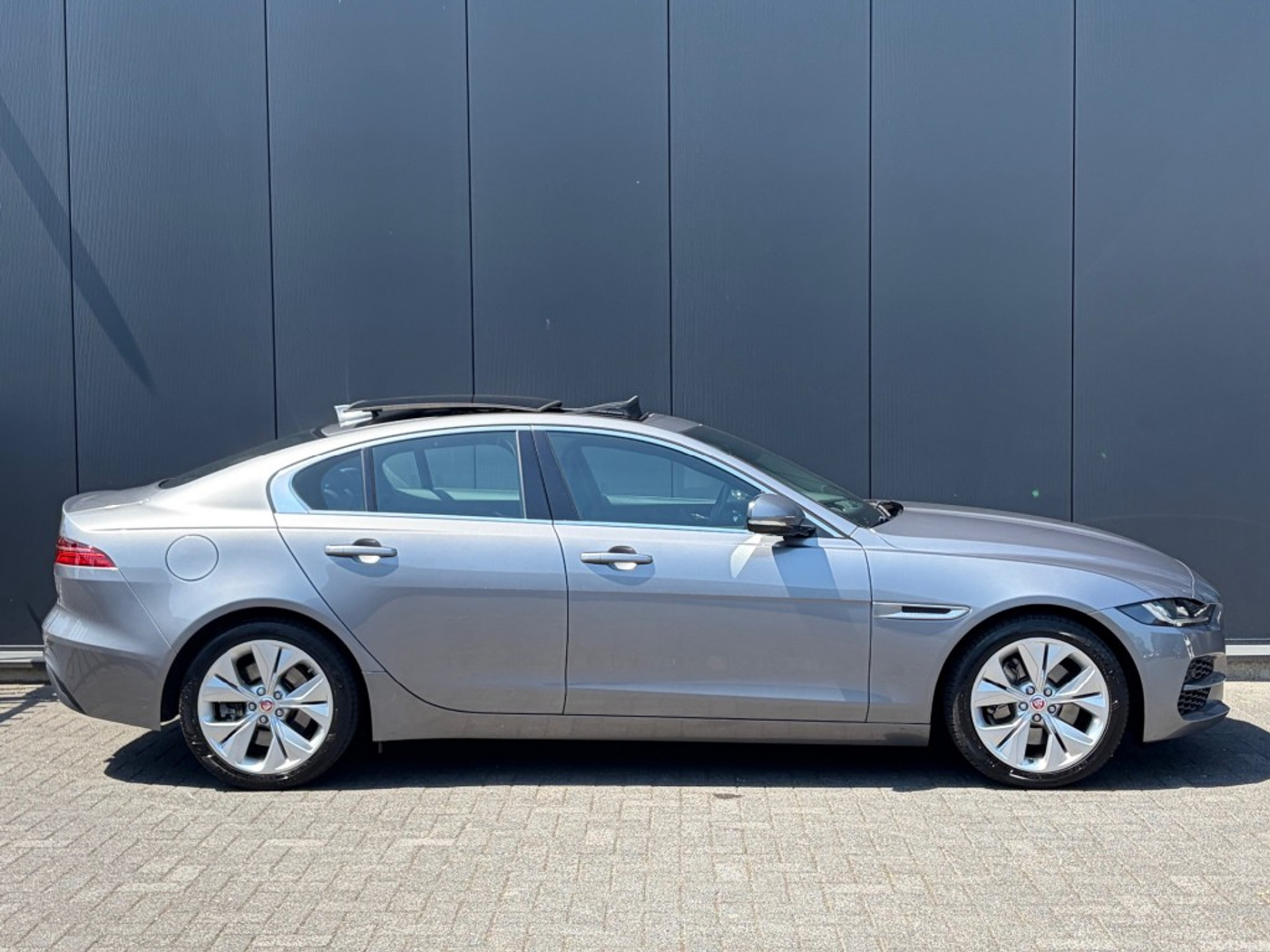 Foto van Jaguar Jaguar Xe