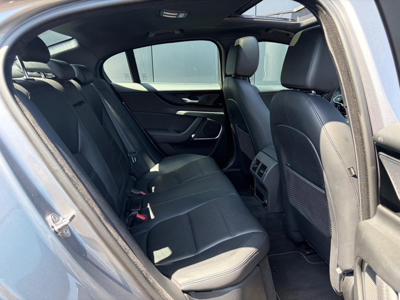 Foto van Jaguar Jaguar Xe