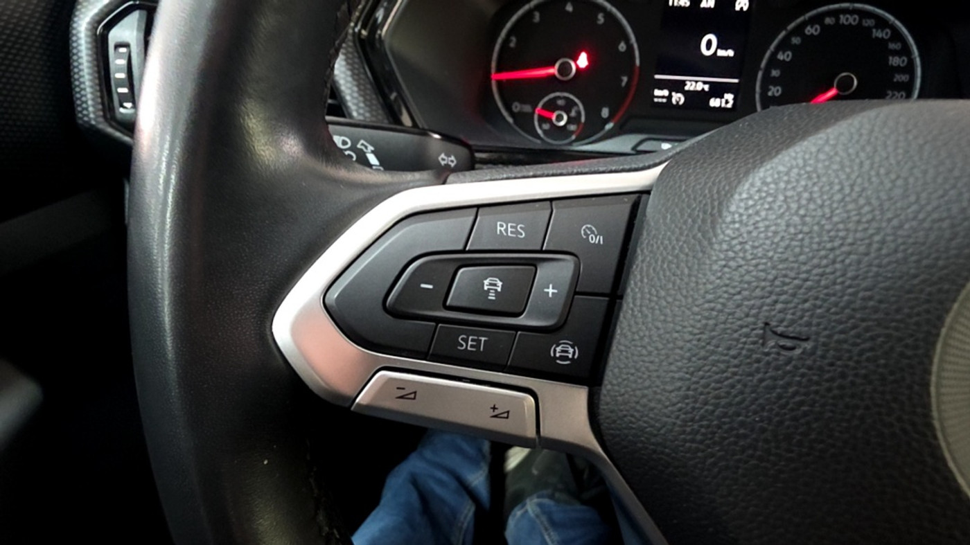Foto van Volkswagen T-cross