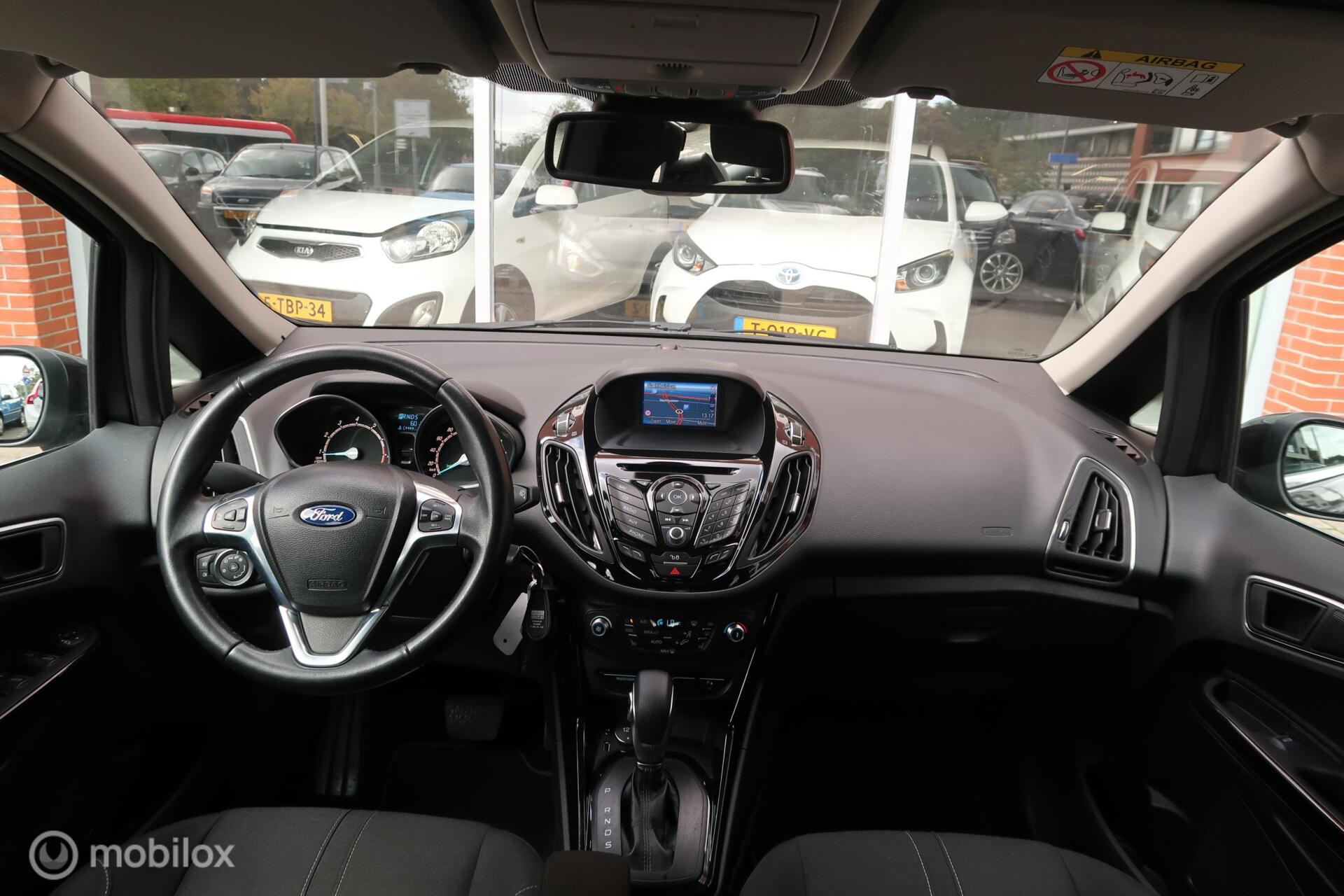 Foto van Ford B-max