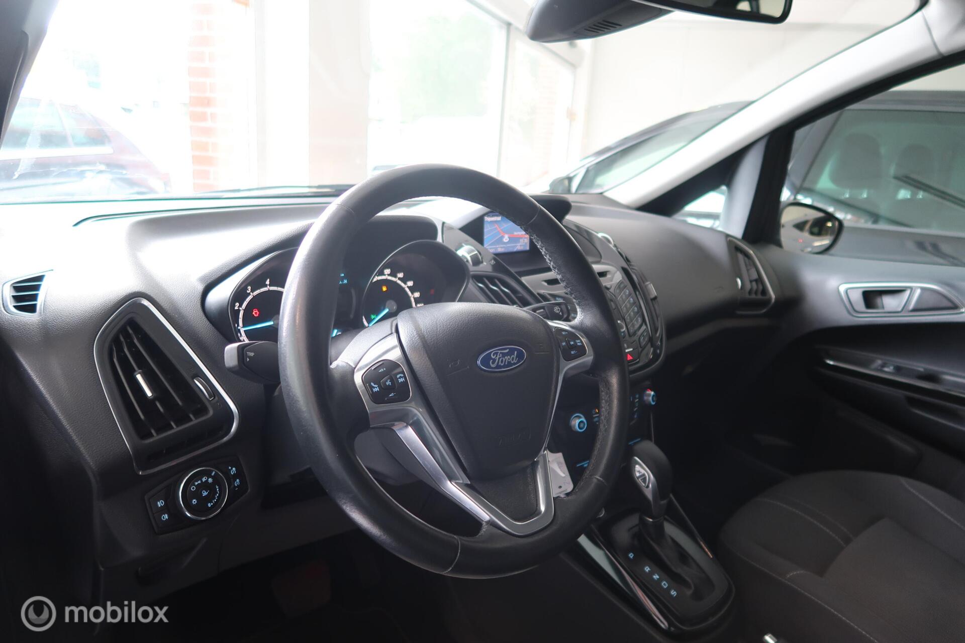 Foto van Ford B-max