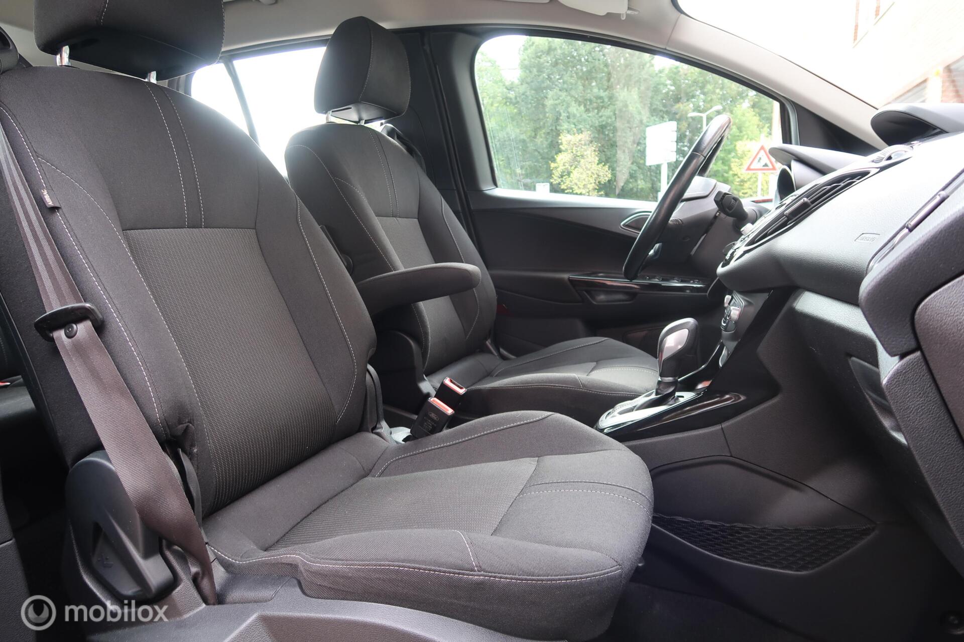 Foto van Ford B-max