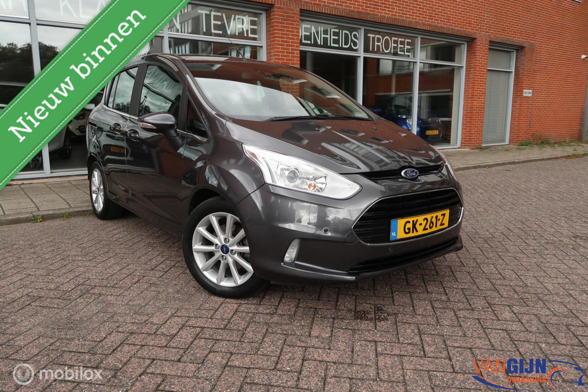 Foto van Ford B-max