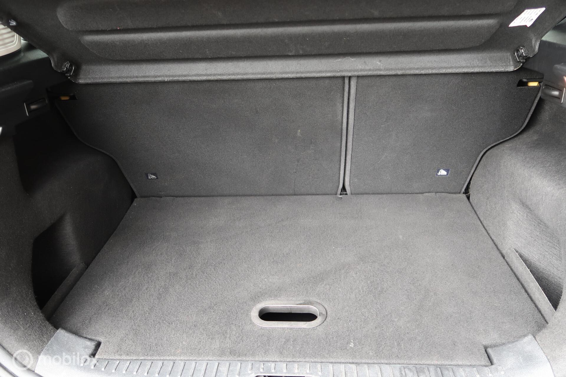 Foto van Ford B-max