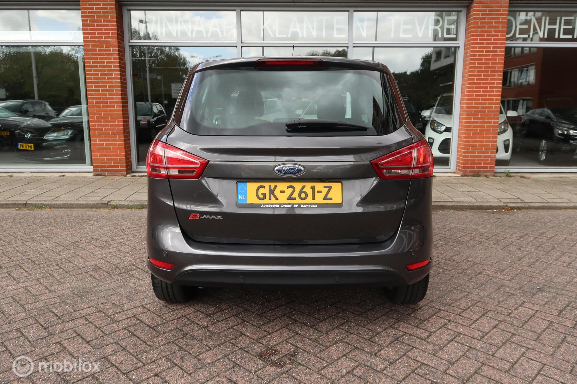 Foto van Ford B-max