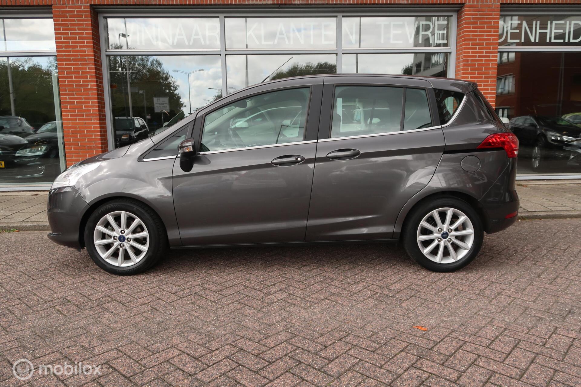 Foto van Ford B-max