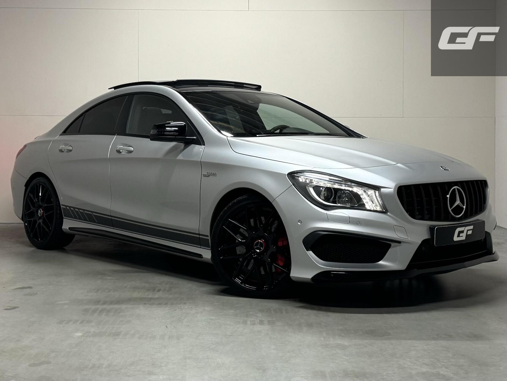 Mercedes-Benz Cla AMG 45 4MATIC 2015 - voorkant