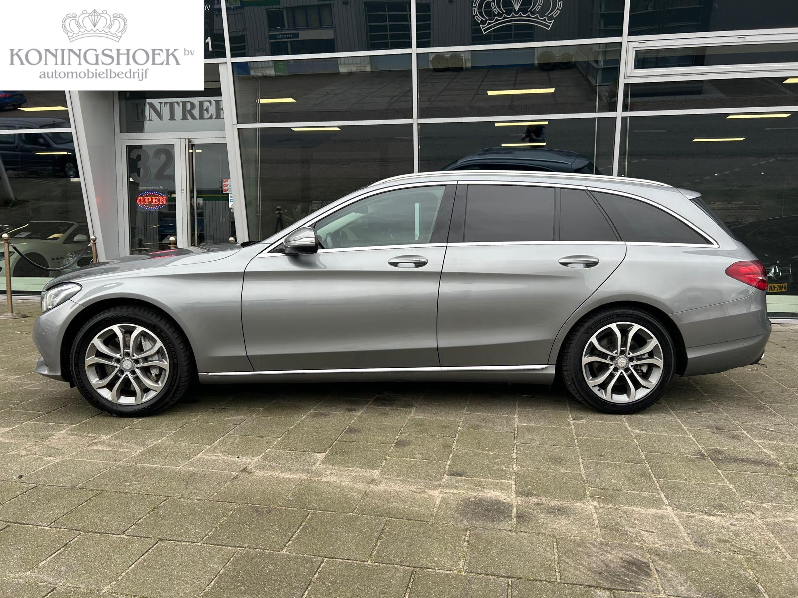 Foto van Mercedes-Benz C 350 E
