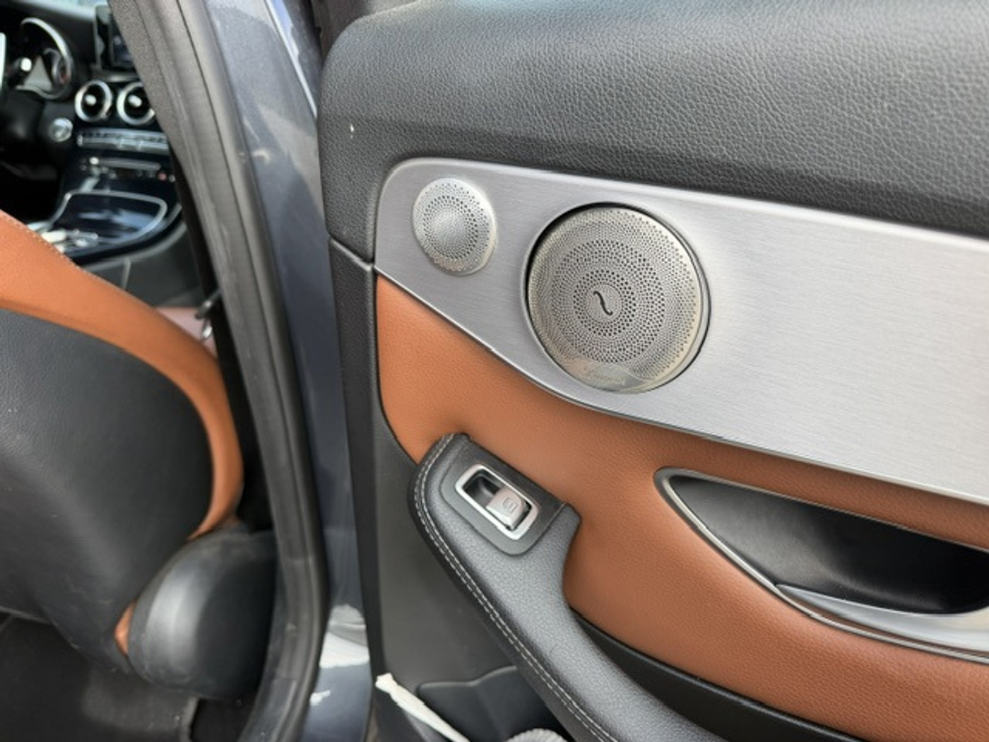 Foto van Mercedes-Benz C 350 E