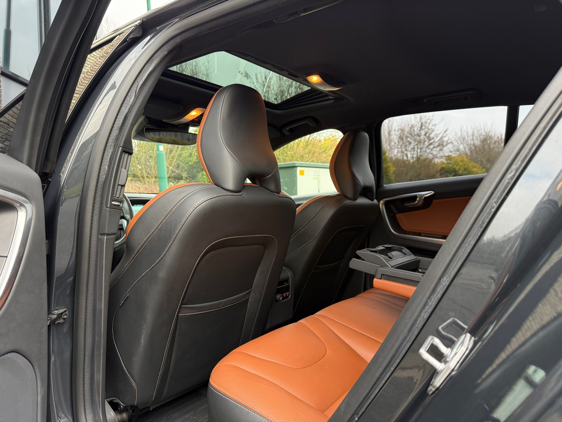 Foto van Volvo V60 Twin Engine