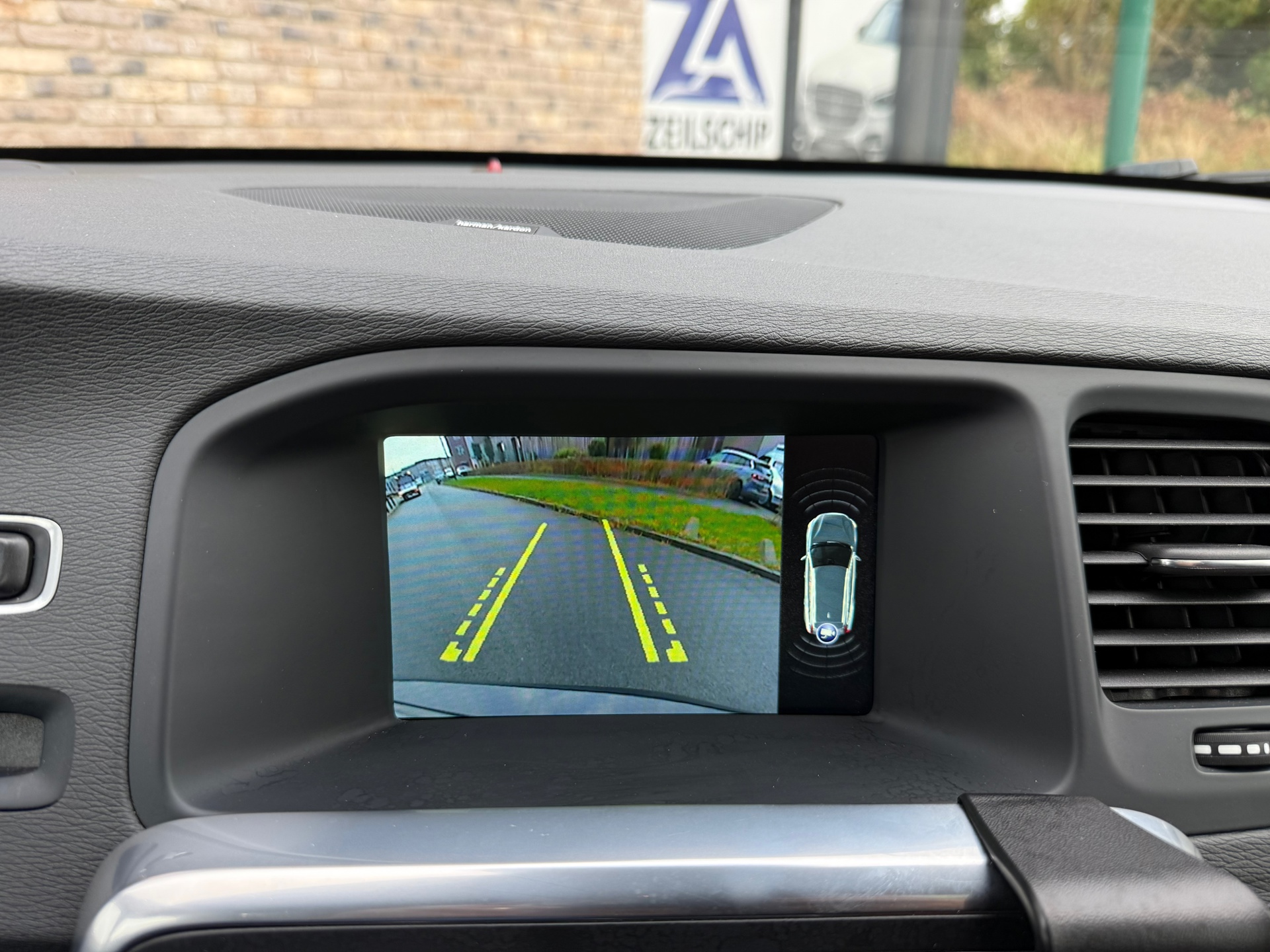 Foto van Volvo V60 Twin Engine