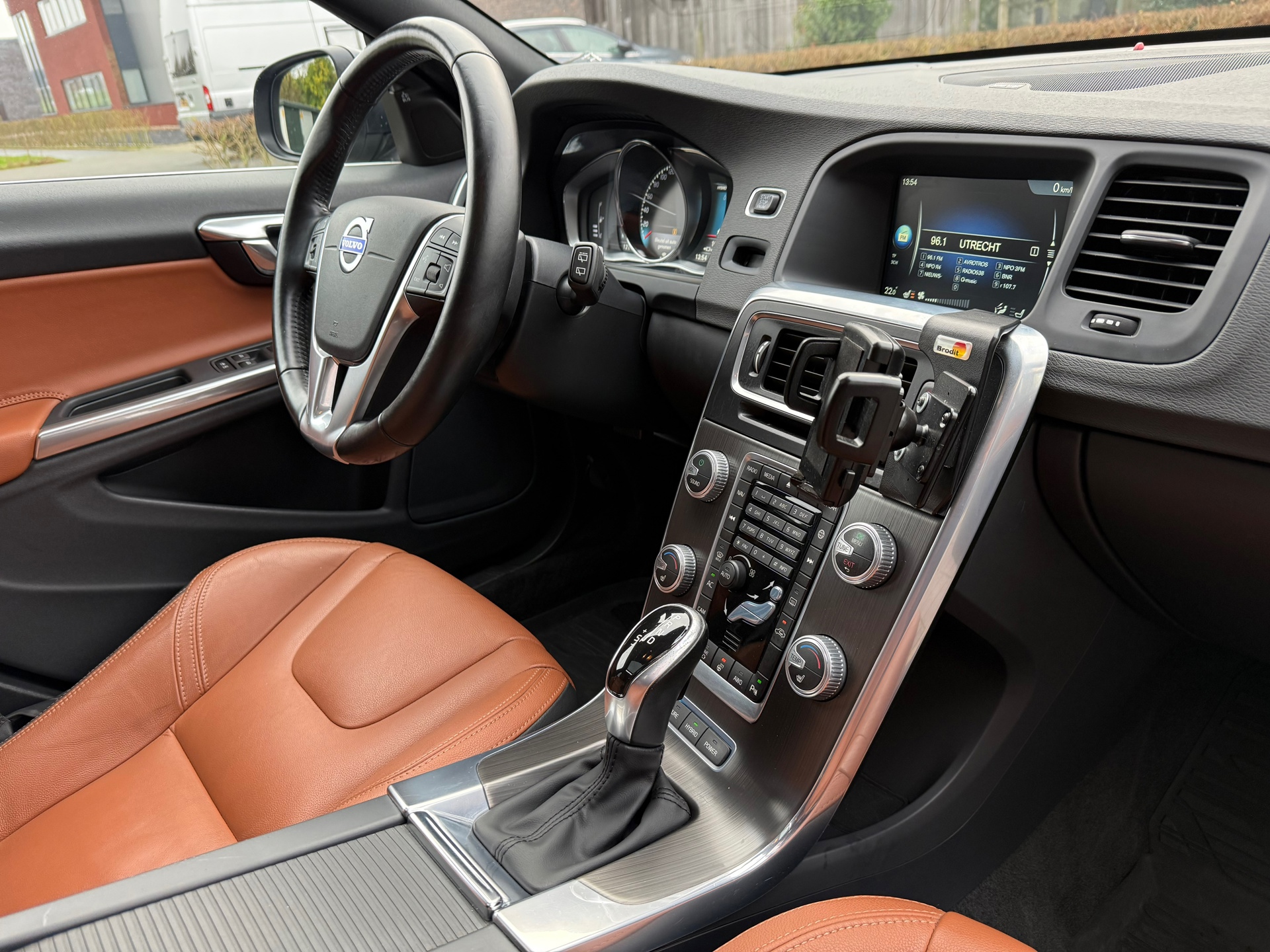 Foto van Volvo V60 Twin Engine