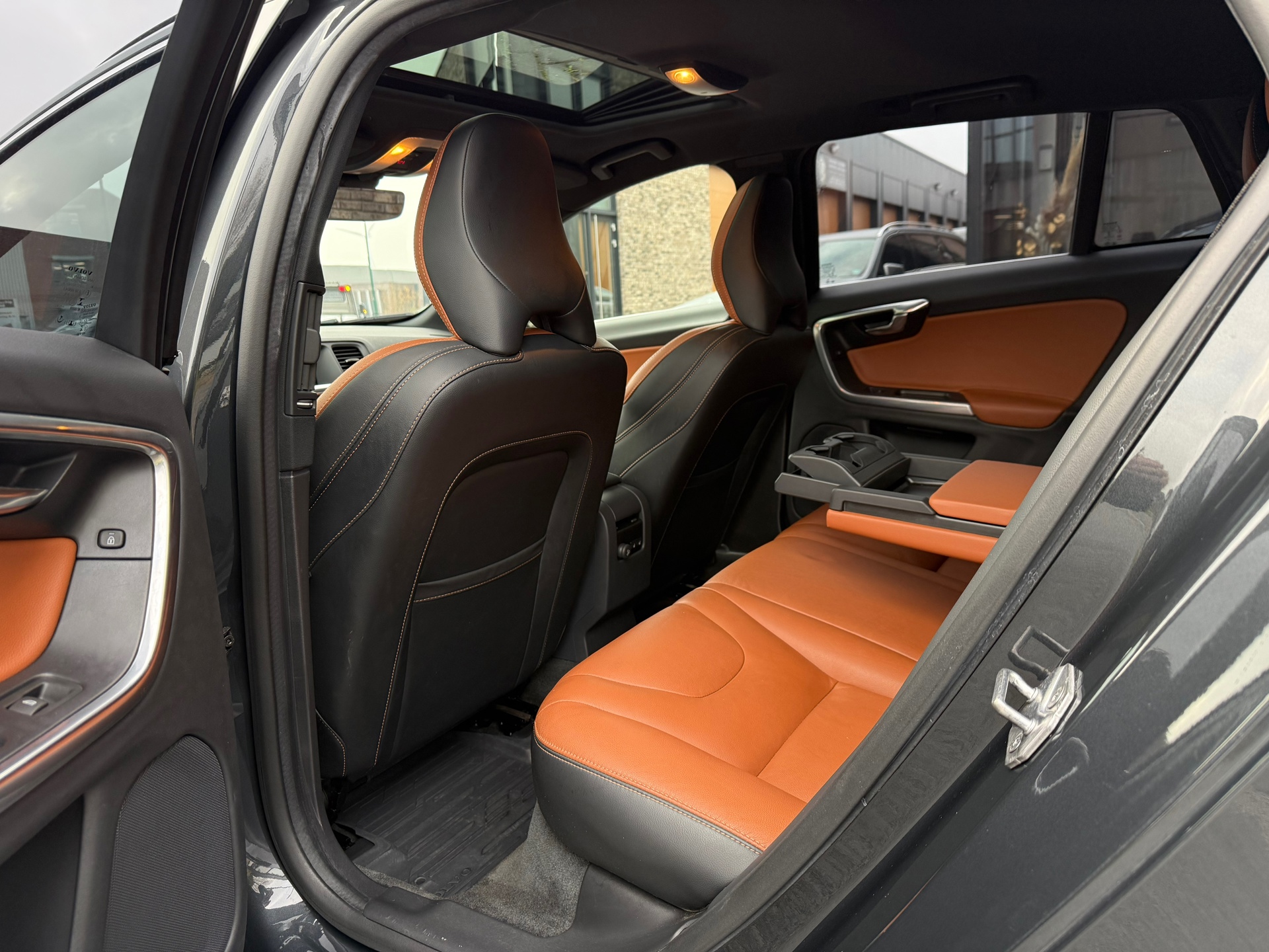 Foto van Volvo V60 Twin Engine