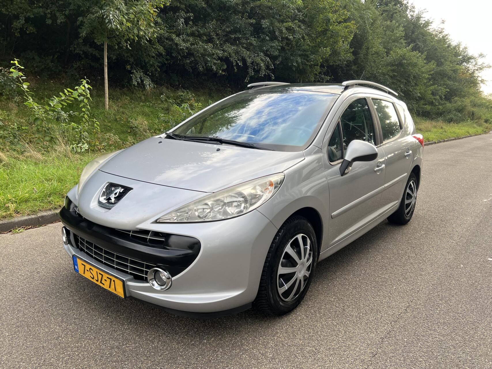 Peugeot 207 SW 1.4 VTi X-line Nieuwe Apk Airco Trekhaak 2008 - voorkant