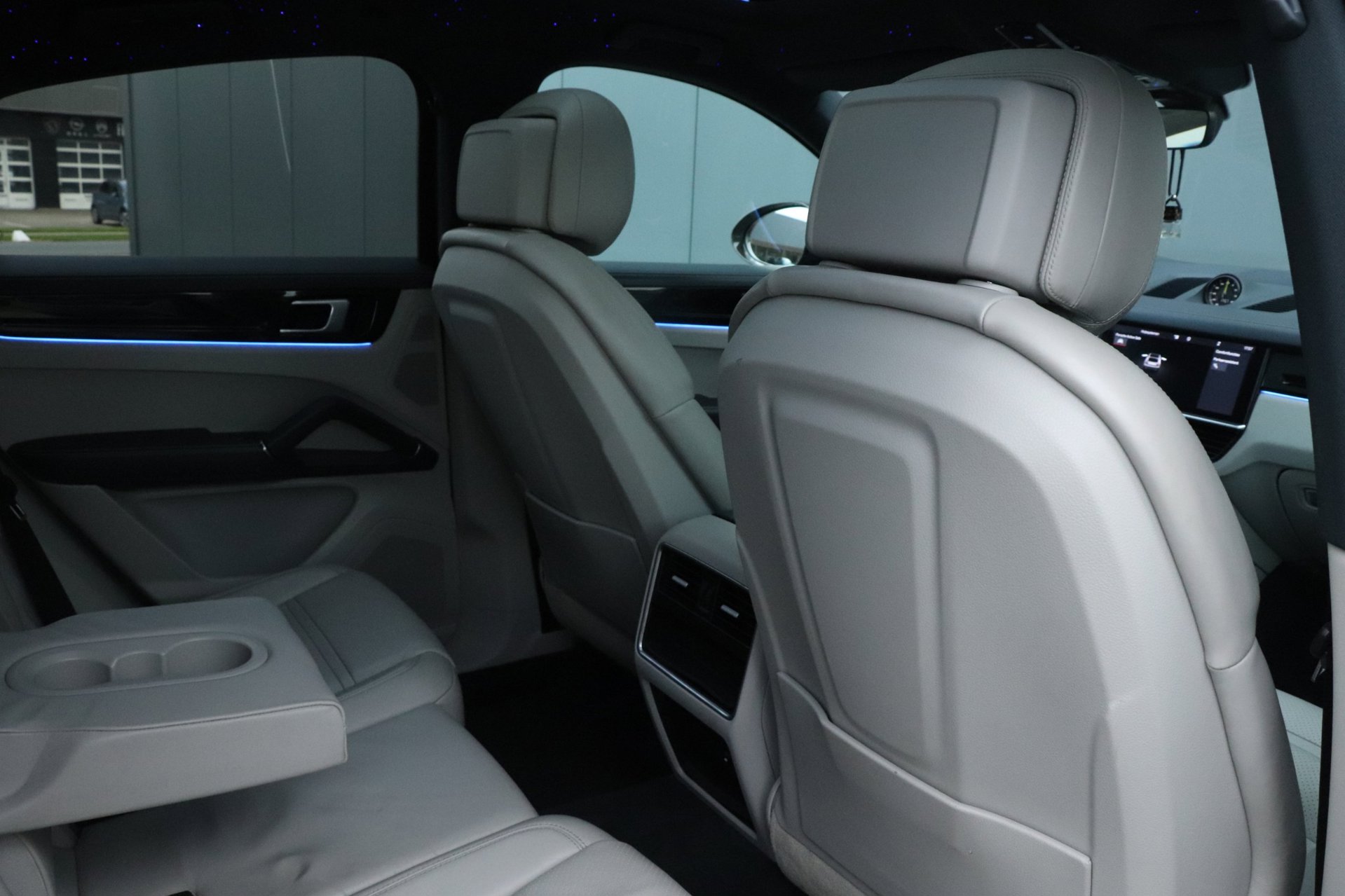 Foto van Porsche Cayenne E-hybrid