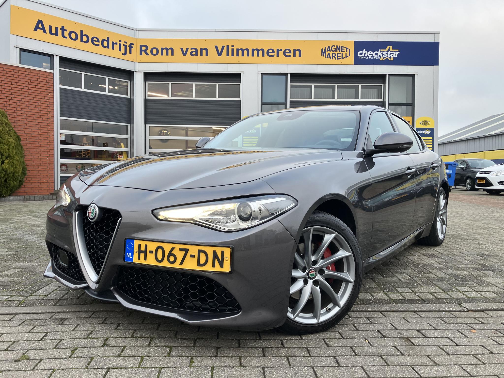 Alfa Romeo Giulia 2.0T Super 2020 - voorkant