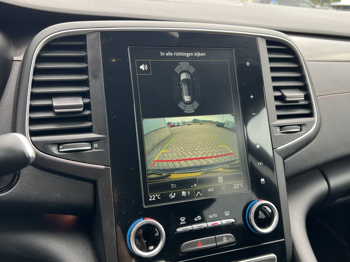 Foto van Renault Talisman Estate