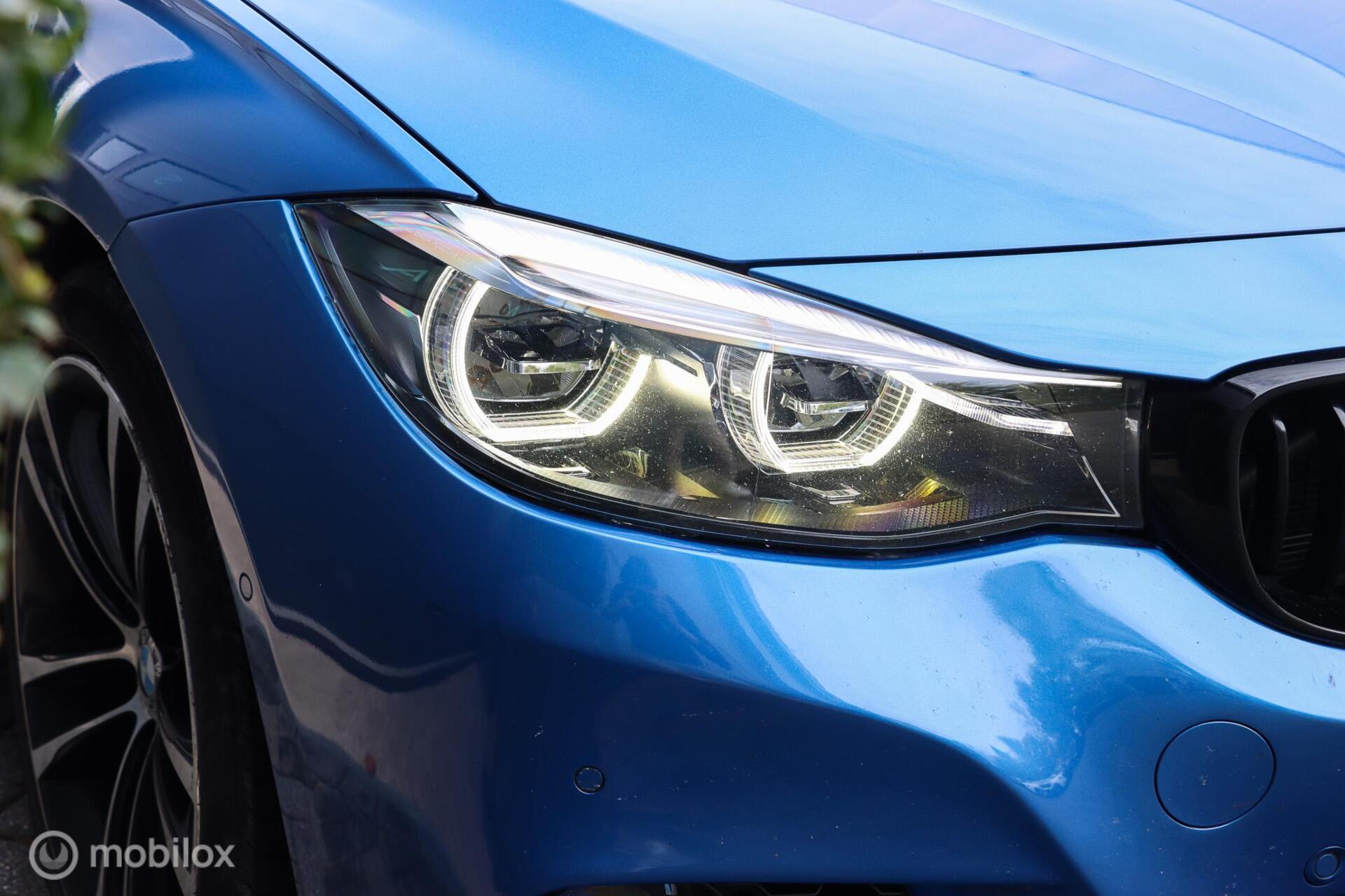 Foto van BMW 330i