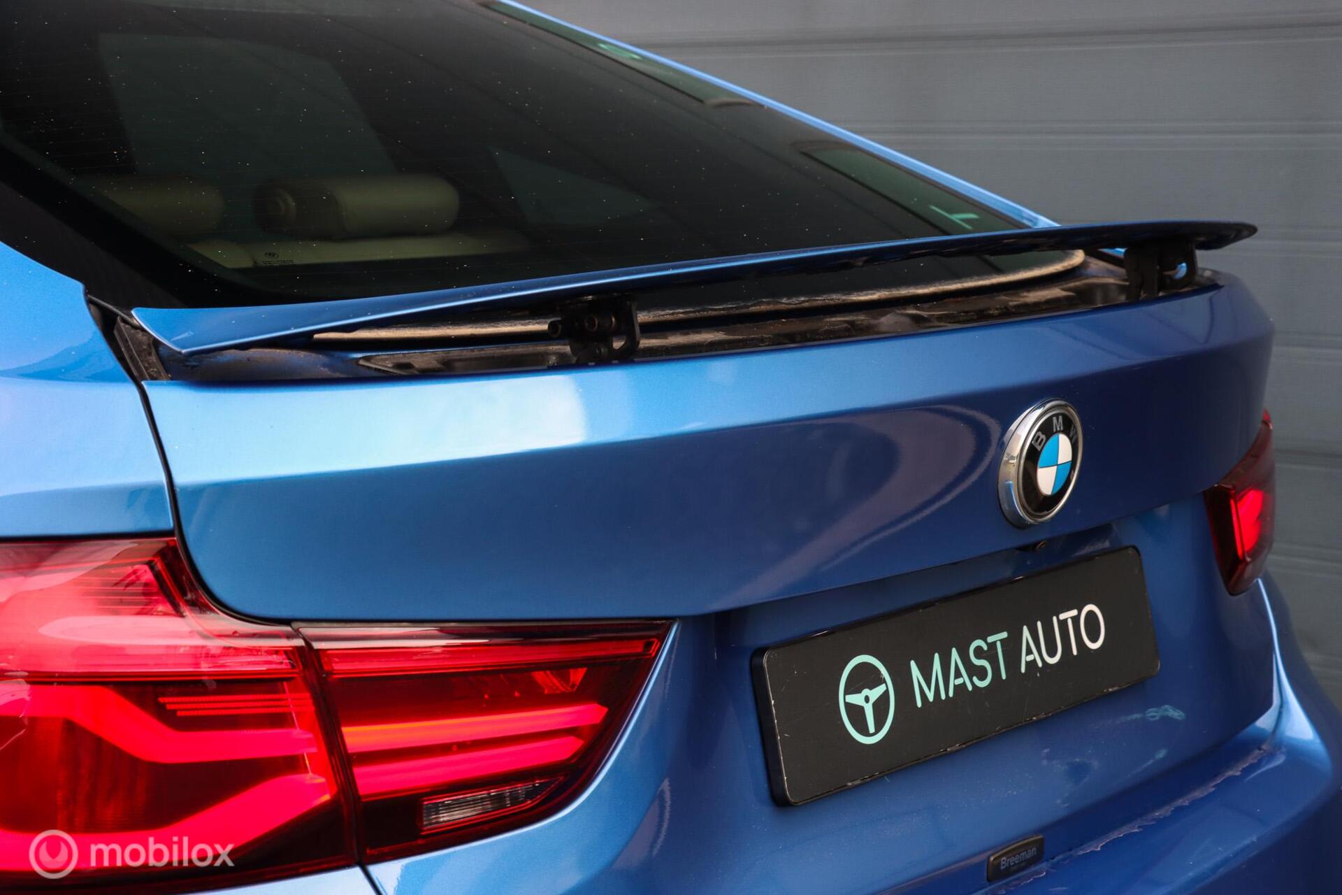 Foto van BMW 330i