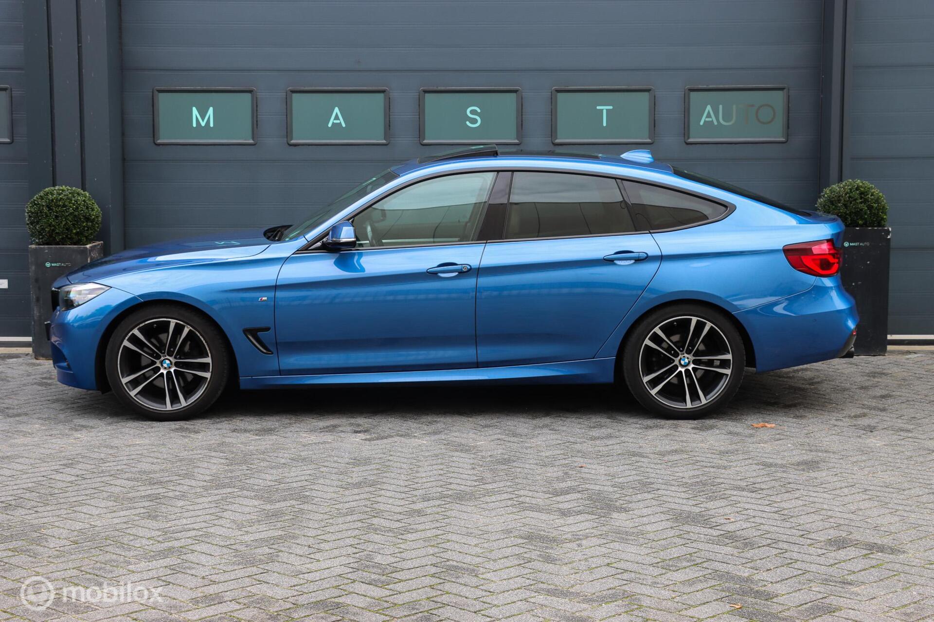 Foto van BMW 330i