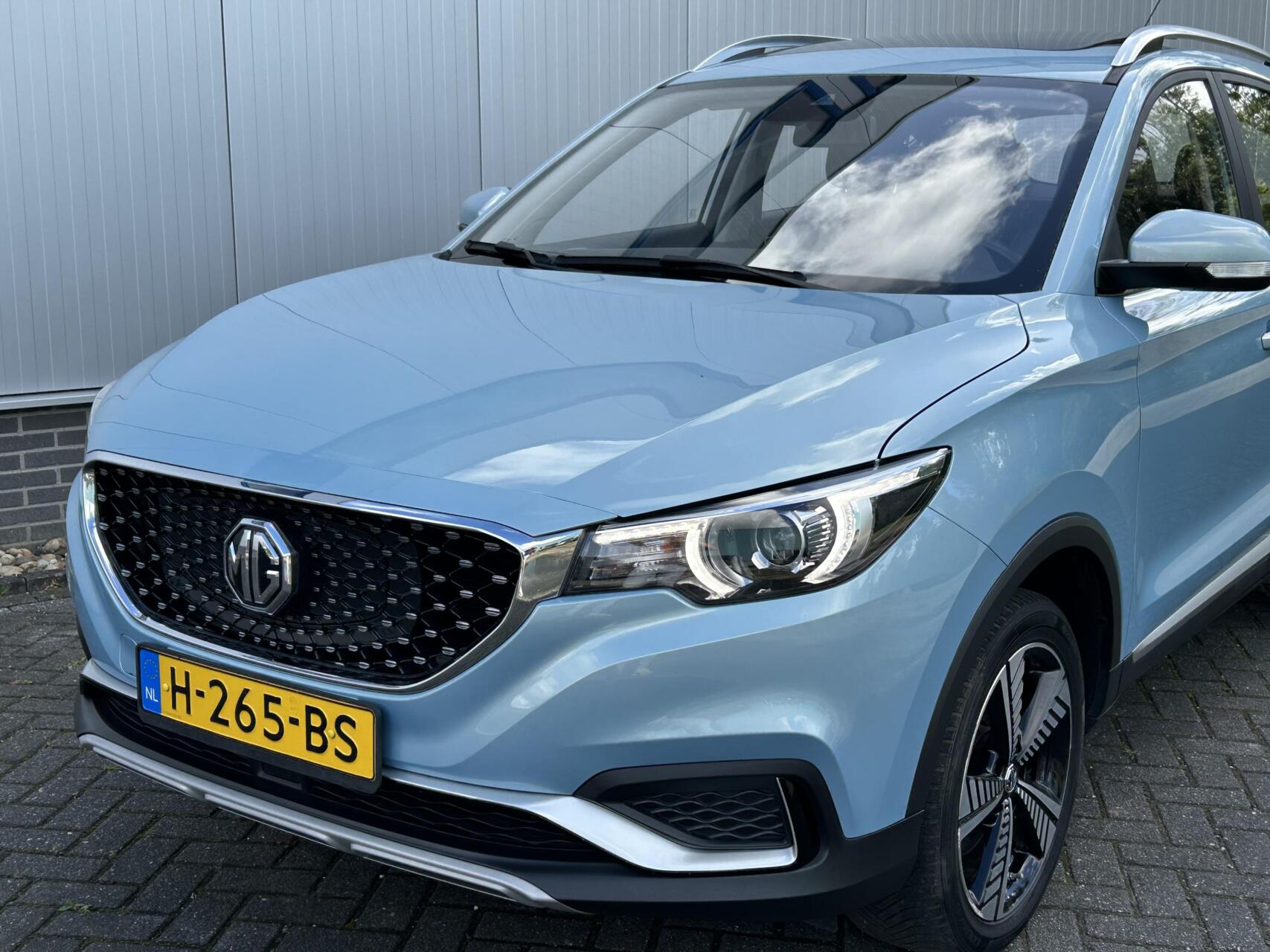 Foto van MG MG ZS Ev